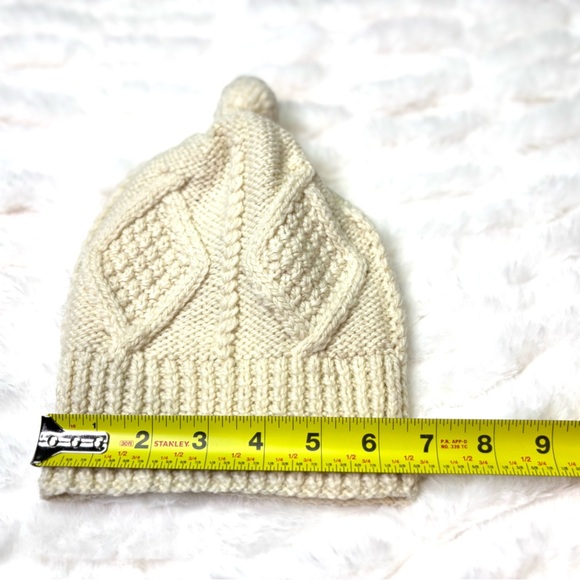 Kid Sized Irish Wool Standun Winter Hat Ivory- Warm - Picture 4 of 5